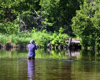 2008-06-30 Isle Royale Day 4 (3a3) Paul Fishing in Big Siskiwit River RAYsmall.jpg