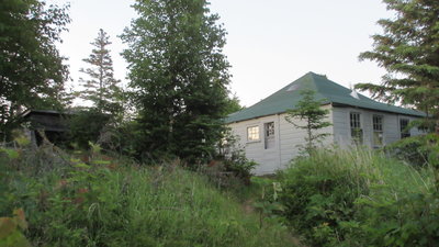 The Andrews Cabin at dusk